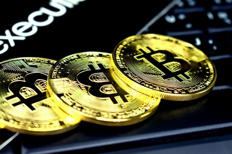 este inteligentă investiția în bitcoin este profitabil să investești în criptomonede