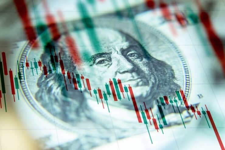 US Dollar Trades on Upbeat Bias Amid Growing Risk Appetite