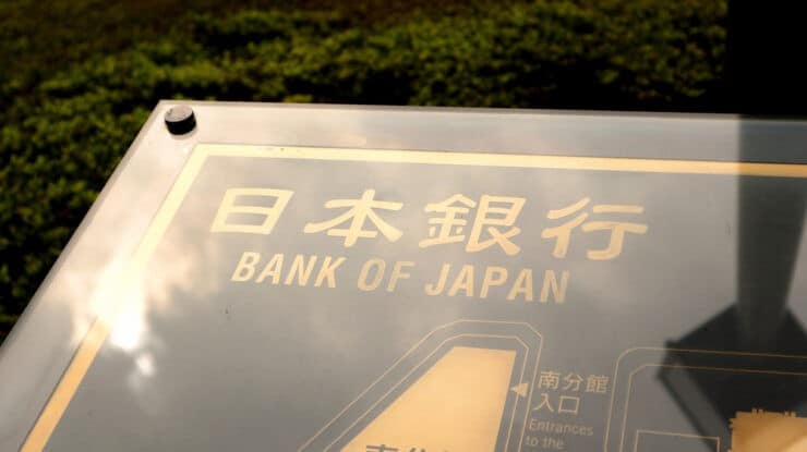 Bank of Japan Maintains Ultra-Loose Policy Amid Uncertain Economic Outlook