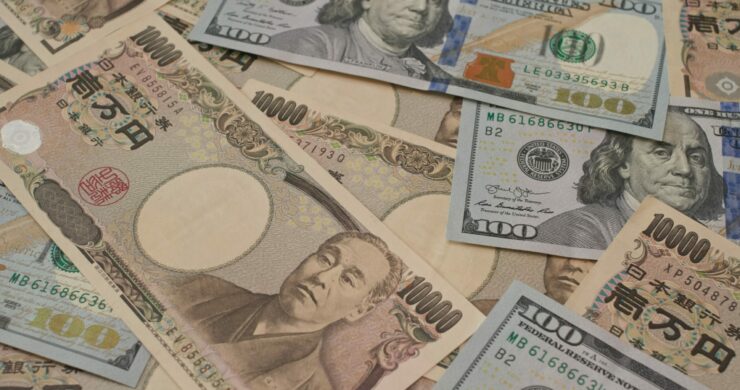 USD/JPY Shows Signs of Recovery with Rally Towards $135 Mark