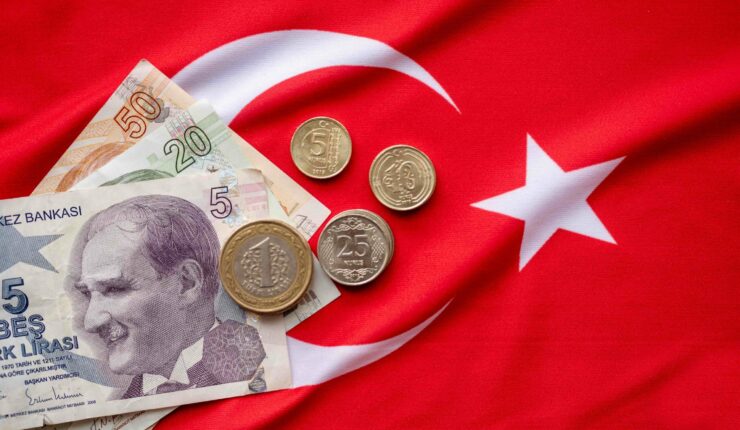 Turkish Central Bank Makes Surprise Rate Hike; Boosts Lira
