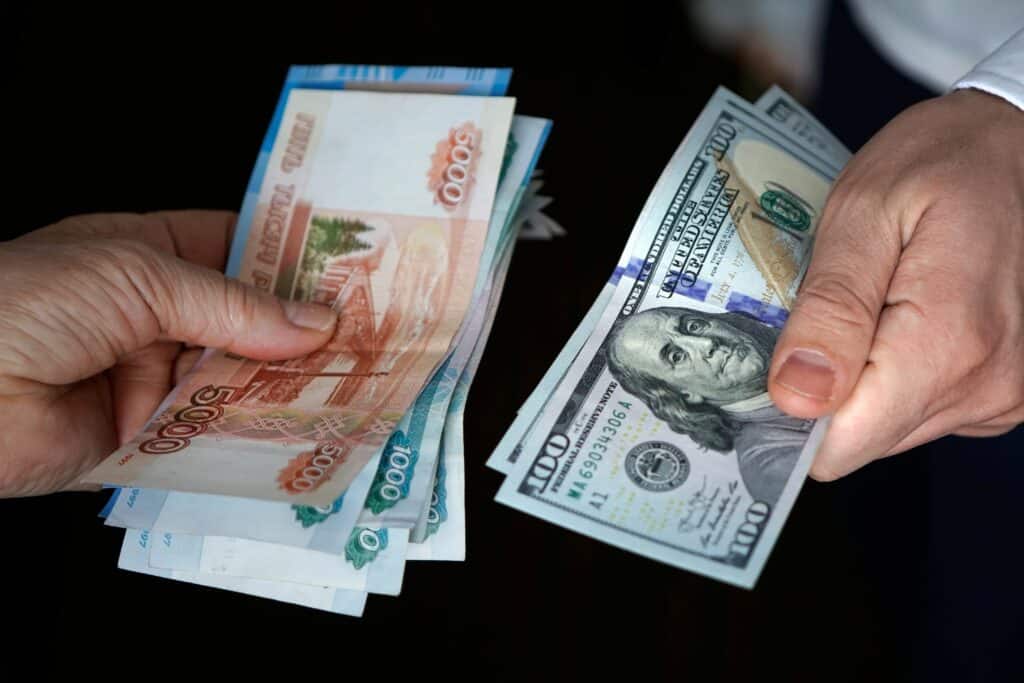Ruble Plummets as Global Factors Take Toll