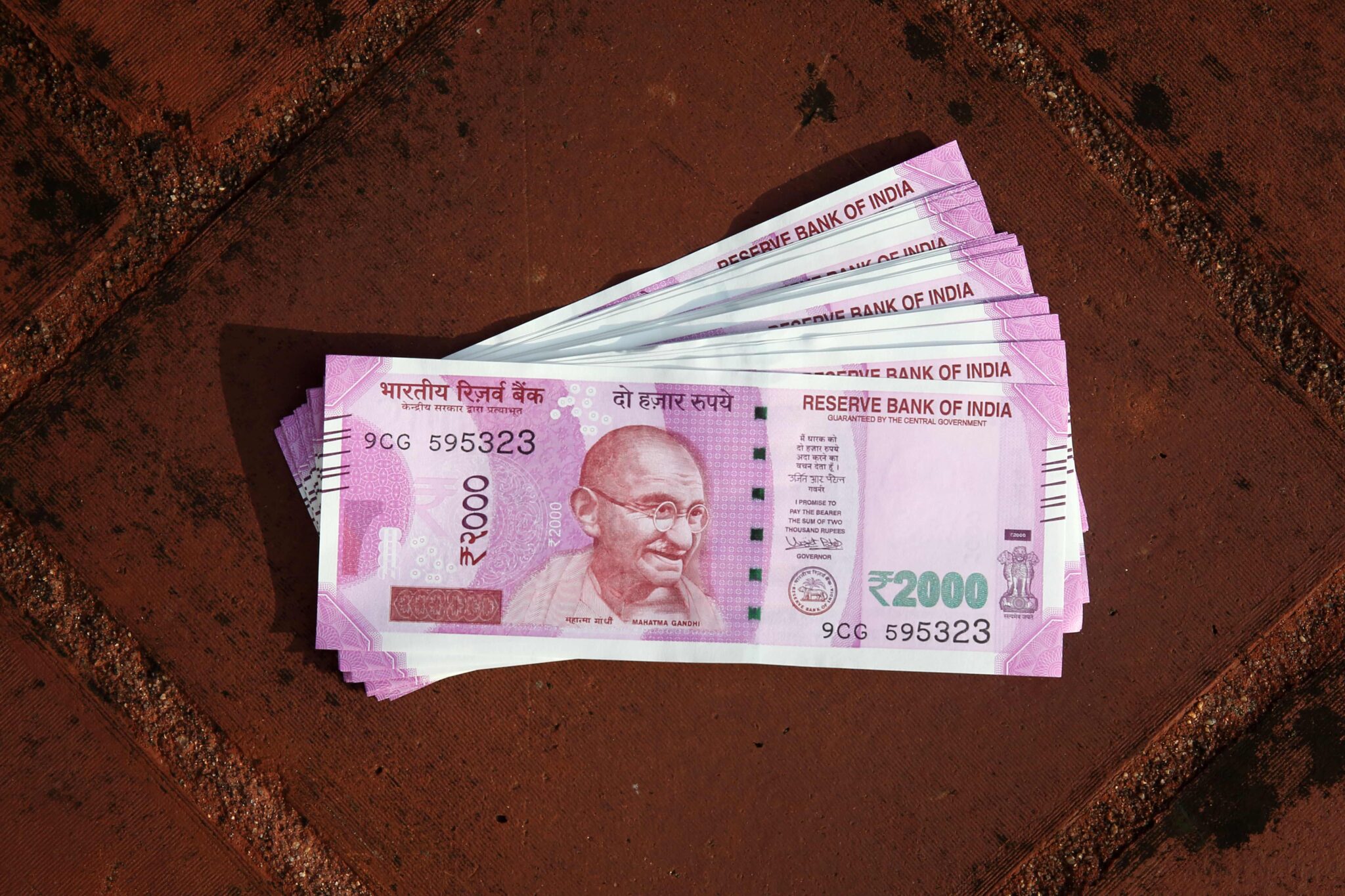 Indian Rupee Set to Rise Amid Cooling US Inflation