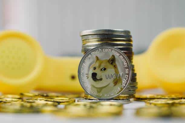 Dogecoin Set for Major Surge: Peter Brandt Predicts Breakout with Musk's Influence