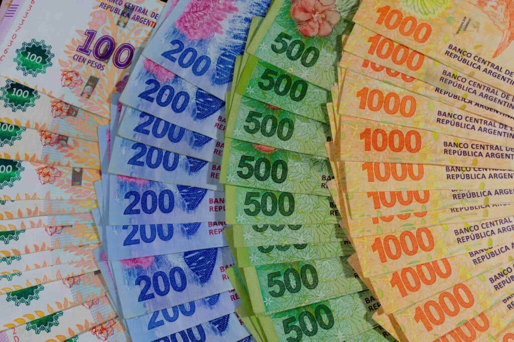 Argentina’s Peso Plunges as New Government Unveils Economic Reforms