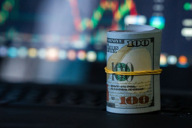 AVAX Remains Among the Top-Performing Tokens Despite Its Ongoing Downward Trend