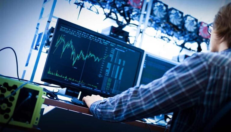 Top Blockchains With the Most Daily Active Developers in 2023