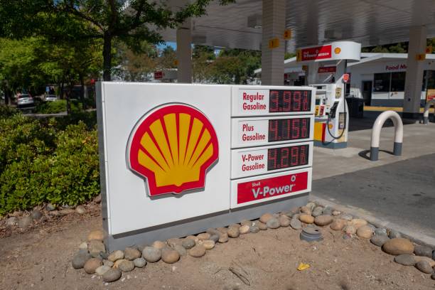 Shell Expands LNG Portfolio Through Pavilion Energy Acquisition