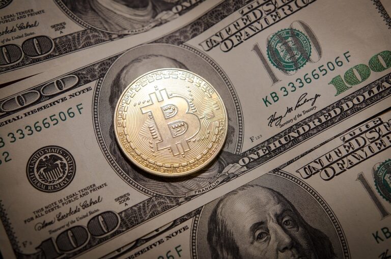 Has Bitcoin Really Found a Bottom? Analysts Share Their Outlook