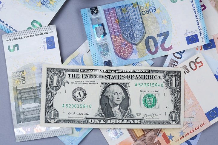 Bitcoin in Reserves: A Tactical Asset but Not the Next Global Currency