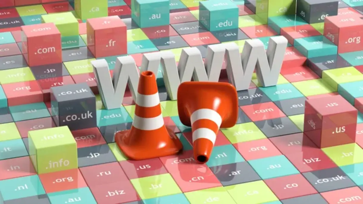 Bad actors are looking for ways to exploit users on their browsers.